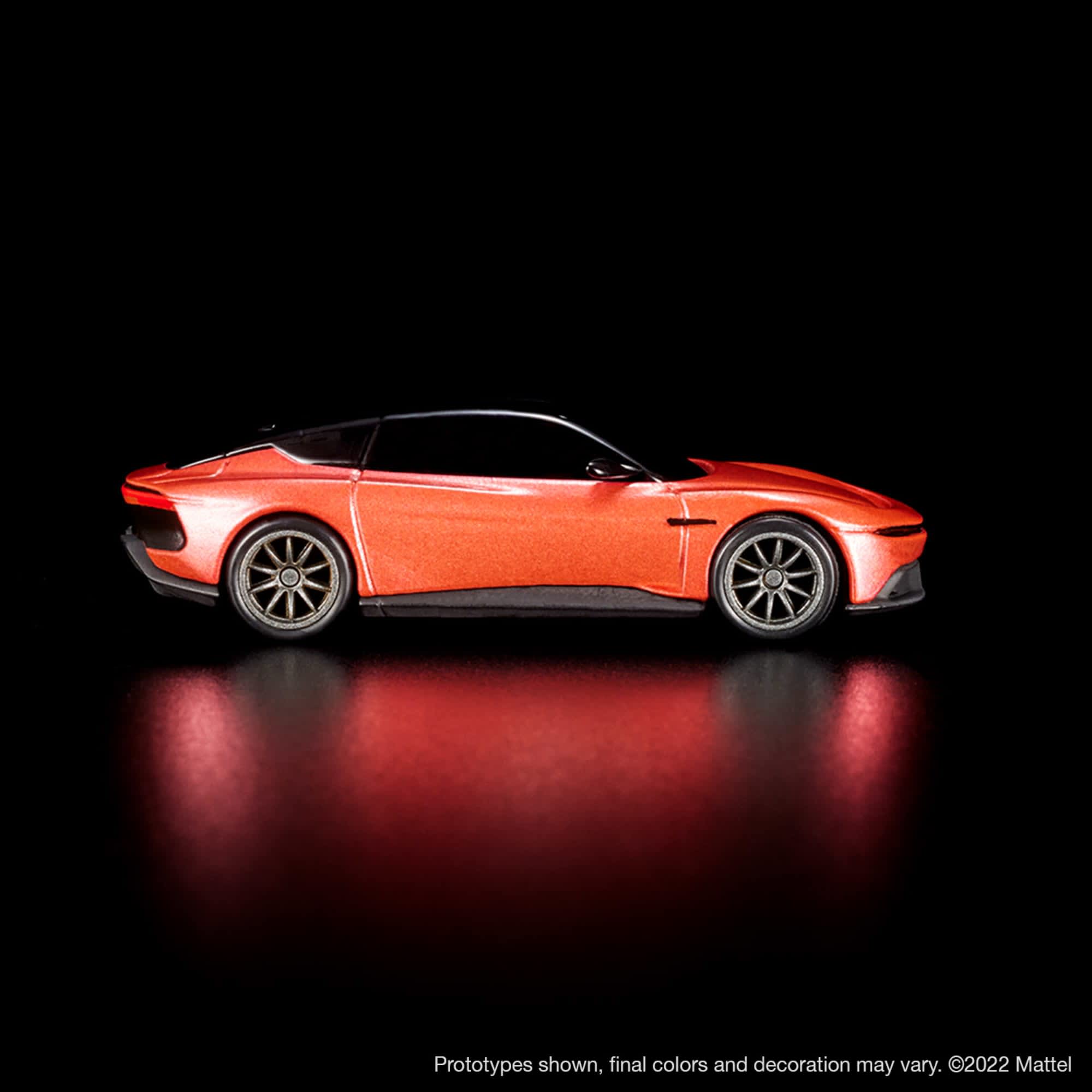 Hot Wheels x DeLorean DMC-12 & Alpha5 Collector Set