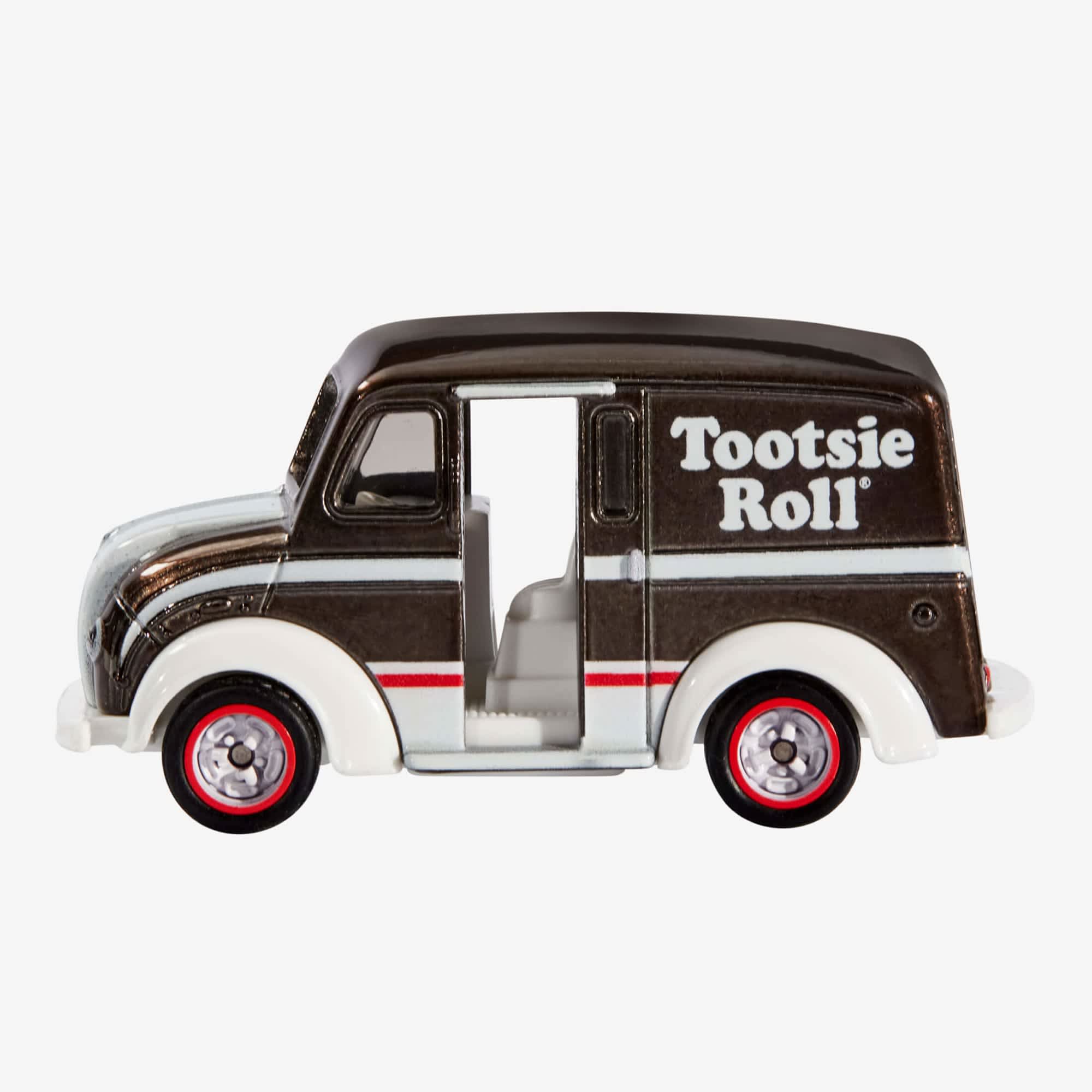 Matchbox Tootsie Roll Divco Milk Truck