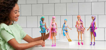 Barbie Color Reveal Lalka Seria Totalny Dżins