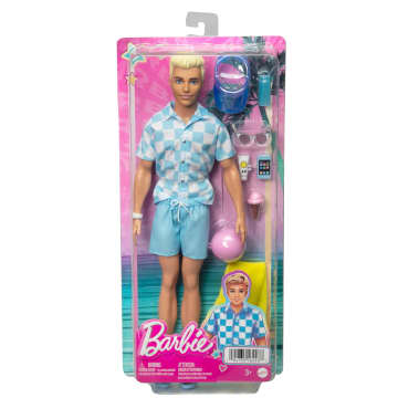 Blonde Ken pop met zwembroek en accessoires met strandthema - Imagen 6 de 6