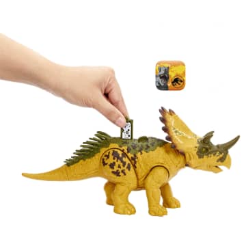 Jurassic World Wild Brullende Regaliceratops, Dinospeelgoedfiguur Met Geluid