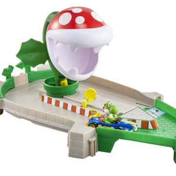 Hot Wheels® Mario Kart Çılgın Yaratıklar Oyun Seti - Piranha Plant Slide