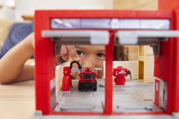 Matchbox Action Drivers Fire Station Rescue Conjunto de Juego - Imagen 4 de 6