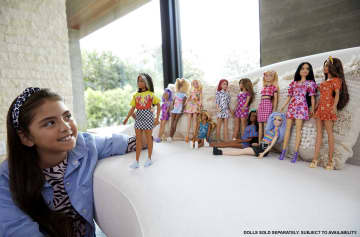 Barbie® Büyüleyici Parti Bebekleri (Fashionistas)
