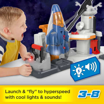 Imaginext Lift & Launch Star Command featuring Disney and Pixar Lightyear - Image 2 of 6