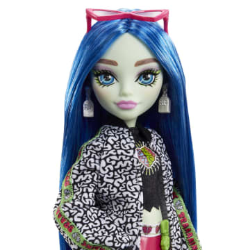Monster High™ Ghoulia Yelps™ Doll With Pet And Accessories