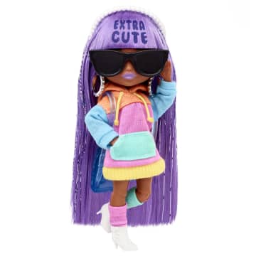 Barbie® Extra Mała lalka 7 - Kolorowa bluza/Fioletowe włosy