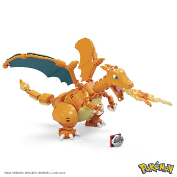 Mega Construx Pokémon Charizard - Image 2 of 7