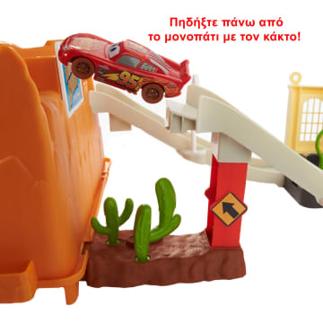 Disney Pixar Cars – Τα Μπουζί της Ωραίας Ελένης Σετ Παιχνιδιού με Ευκολή Αποθήκευση