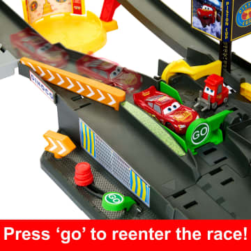 Disney and Pixar Cars Piston Cup Action Speedway Playset - Image 7 of 8
