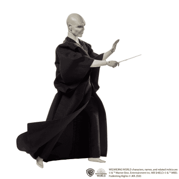 Harry Potter Heer Voldemort, Pop En Accessoires, Verzamelset Met Kenmerkend Gewaad En Beroemde Toverstaf - Image 3 of 5