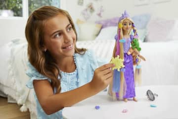 Disney Prenses Renk Değiştiren Sihirli Saçlı Rapunzel