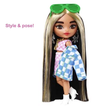 Barbie Extra Minis Doll