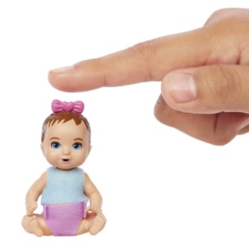 Barbie – Skipper Baby-Sitter – Assortiment Bébé Et Accessoires