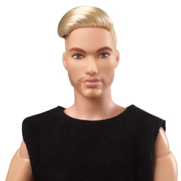 Кукла Barbie из серии Looks Кен Блондин