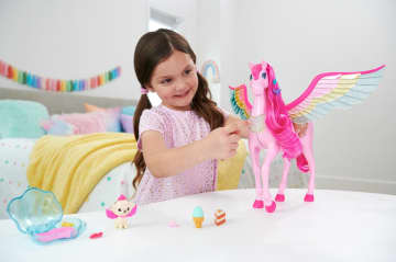 Rosafarbener Barbie-Pegasus Mit Hündchen, Geflügeltes Spielzeugpferd, Barbie A Touch Of Magic - Image 2 of 6