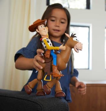 Disney Pixar Toy Story Woody and Bullseye Adventure Pack