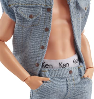 Barbie Signature The Movie, Ken Puppe zum Film im Jeansoutfit und Original Ken Unterwäsche - Bild 3 von 6