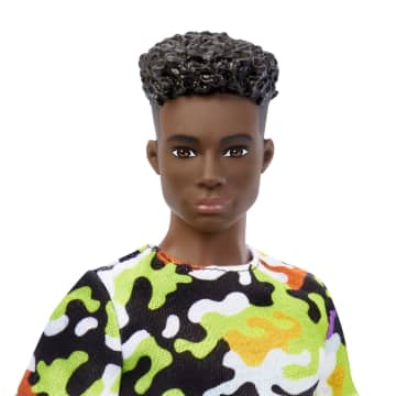 Barbie Ken Fashionistas Puppe (Camo Print)