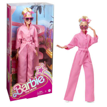 Barbie Margot Robbie, Bambola Del Film Barbie Da Collezione Con Tuta Pink Power, Occhiali Da Sole E Fascia Per Capelli - Image 1 of 6