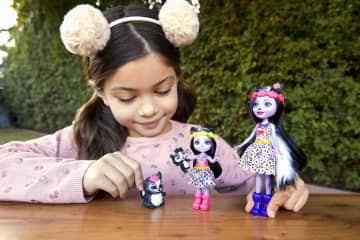 Enchantimals Hermanas Sage y Sabella Sunk Muñecas con mascotas mofeta de juguete