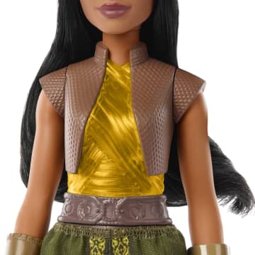Disney Prinses Raya Modepop en accessoire, speelgoed dat is geïnspireerd op de film Raya en de Laatste Draak