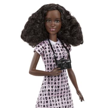 Barbie® Kariyer Bebekleri Serisi, Fotoğraf Makineli