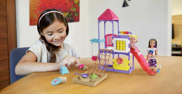 Barbie Skipper Babysitters Inc Climb 'n Explore Playground Dolls and Playset - Image 2 of 6