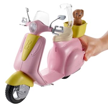 Barbie Scooter Et Petit Chien - Image 2 of 6