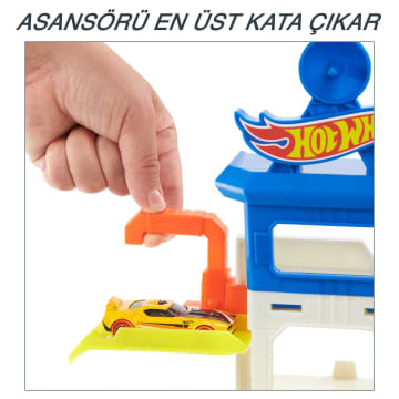 Hot Wheels® City Köpek Balığından Kaçış™ oyun seti - Image 3 of 8