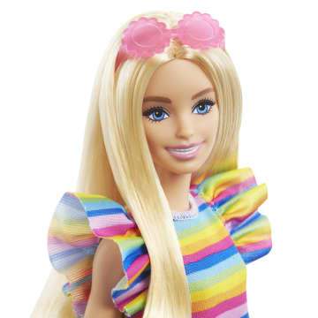 Muñeca Barbie Cutie Reveal de la serie Cozy Cute Tees con disfraz de león y accesorios - Image 3 of 6