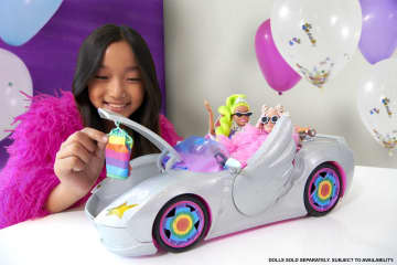 Barbie® Extra Kabriolet gwiazd + akcesoria - Image 2 of 6