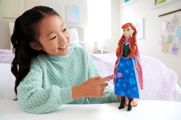 Disney La Reine Des Neiges - Anna Et Sa Robe Magique - Poupée - 3 Ans Et +