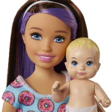 Muñeca y conjunto de juego Skipper Canguro de bebés de Barbie