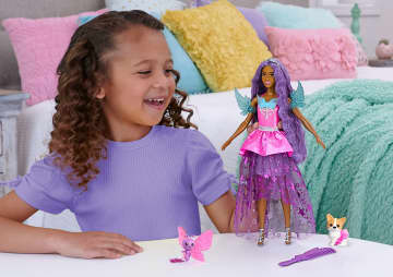 Barbie pop met 2 Sprookjesdierenvriendjes, Barbie 'Brooklyn' uit Barbie A Touch of Magic - Imagen 2 de 6