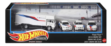 Hot Wheels Premium Collect Display Sets with 3 1:64 Scale Die-Cast Cars & 1 Team Transport Vehicle