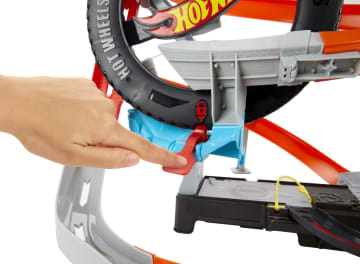 Hot Wheels Centro Gomme Super Lanci Playset - Image 4 of 6