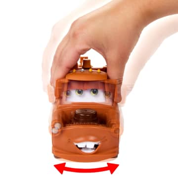 Disney And Pixar Cars Moving Moments Mater Toy Truck With Moving Eyes & Mouth - Imagen 2 de 5