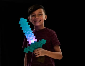 Juguetes De Minecraft, Espada De Diamante Encantada Para Juego De Imitación, Luces Y Sonidos - Imagen 3 de 6