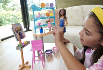 Barbie® Pracownia artystyczna Zestaw + lalka