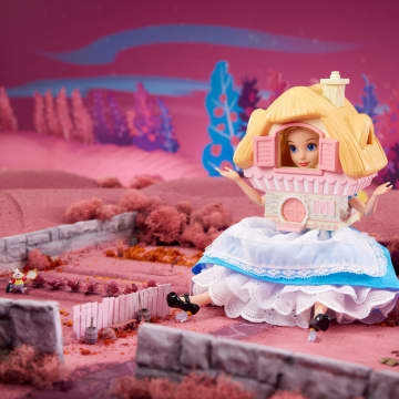 Alice in Wonderland / Birthday Laila's Wonderland Birthday