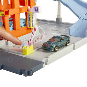 Matchbox Action Drivers Garage Playset Con 1 Auto - Image 4 of 6