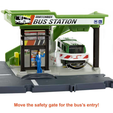 Matchbox Matchbox Bus Station - Image 5 of 7