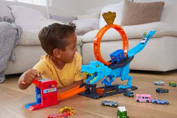 Hot Wheels City Tiranosaurio Devorador Conjunto De Juego - Imagen 2 de 5