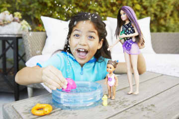 Barbie Skipper Canguro de bebés Muñecas y conjunto de juego
