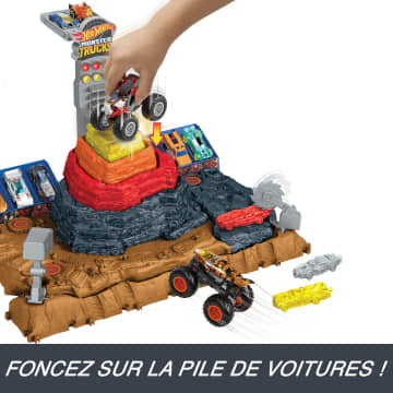 Hot Wheels - Coffret Arène De Démolition Monster Trucks - Petite Voiture - 3 Ans Et +
