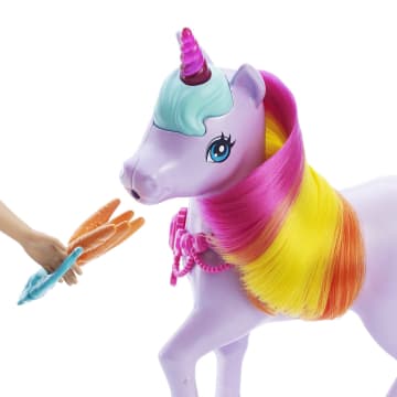 Barbie Dreamtopia Unicorn Pet Playset With Royal Fashion Doll, Unicorn Toy, Color Change, Potty Feature & 18 Accessorie