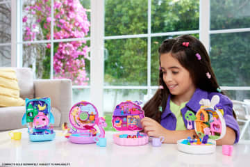 Polly Pocket Playset Mondo Tascabile A Tema Con Sorprese Da Rivelare