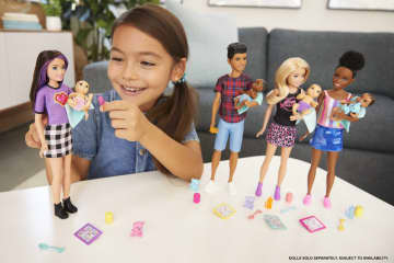 Barbie Skipper Babysitters Inc. Doll & Accessories Sets With 9-In / 22.86-Cm Babysitter Doll, Baby Doll & 4 Themed Accessories - Image 2 of 10