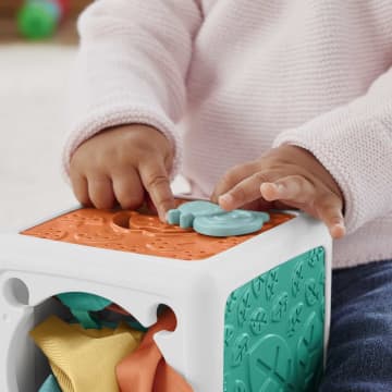 Fisher-Price Cubo De Actividades Diversión Con Pañuelos - Image 3 of 6